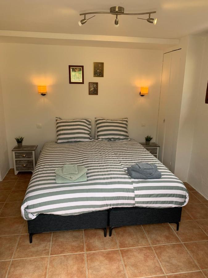 Maison Castellane Chambre D'Hotes B&B エクステリア 写真
