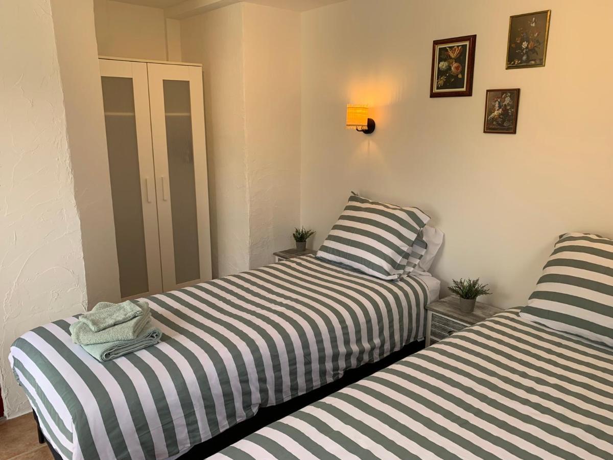 Maison Castellane Chambre D'Hotes B&B エクステリア 写真