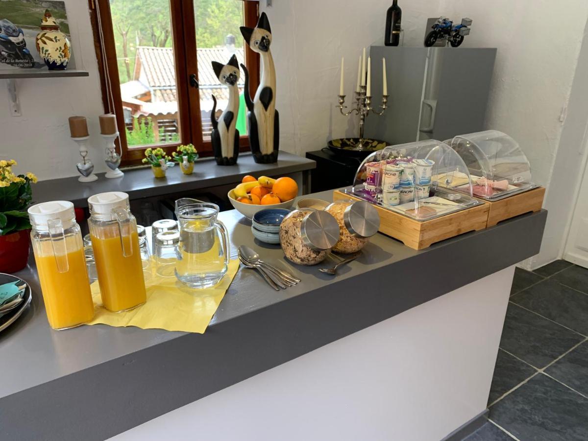 Maison Castellane Chambre D'Hotes B&B エクステリア 写真