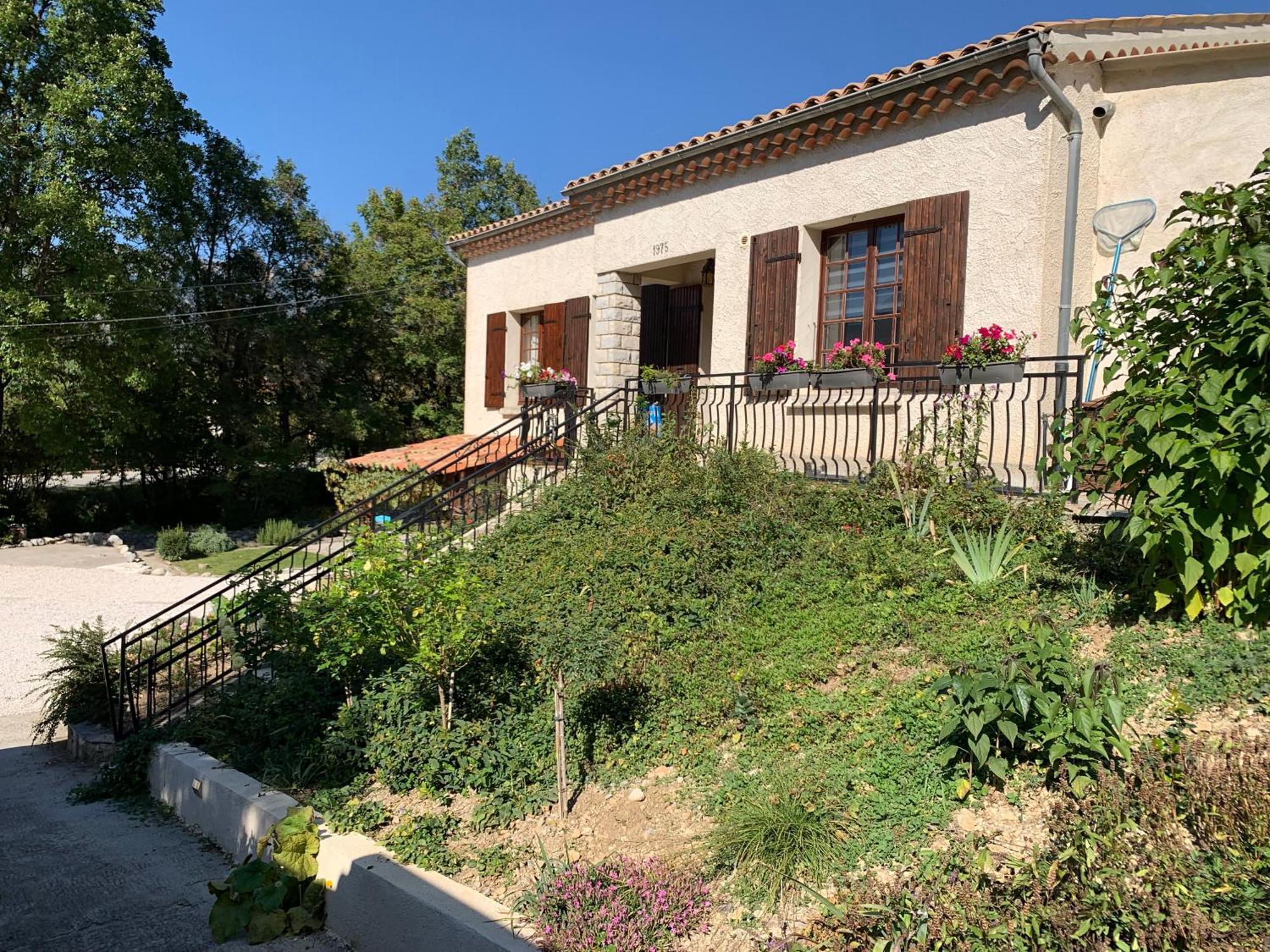 Maison Castellane Chambre D'Hotes B&B エクステリア 写真